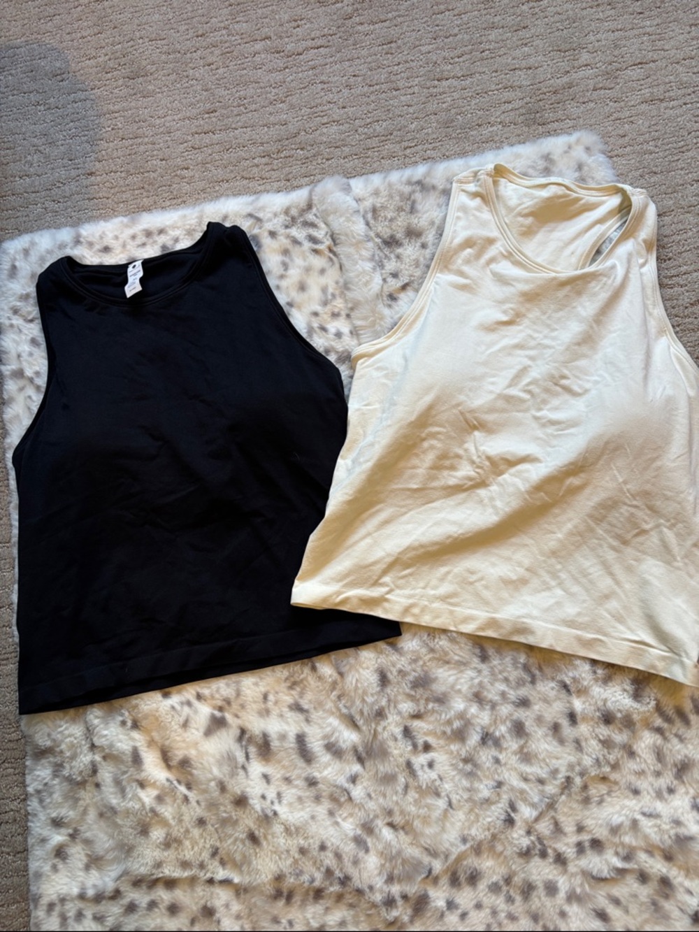 Yogalicious Black and Cream Ribbed Tank Tops - Sleeveless Duo